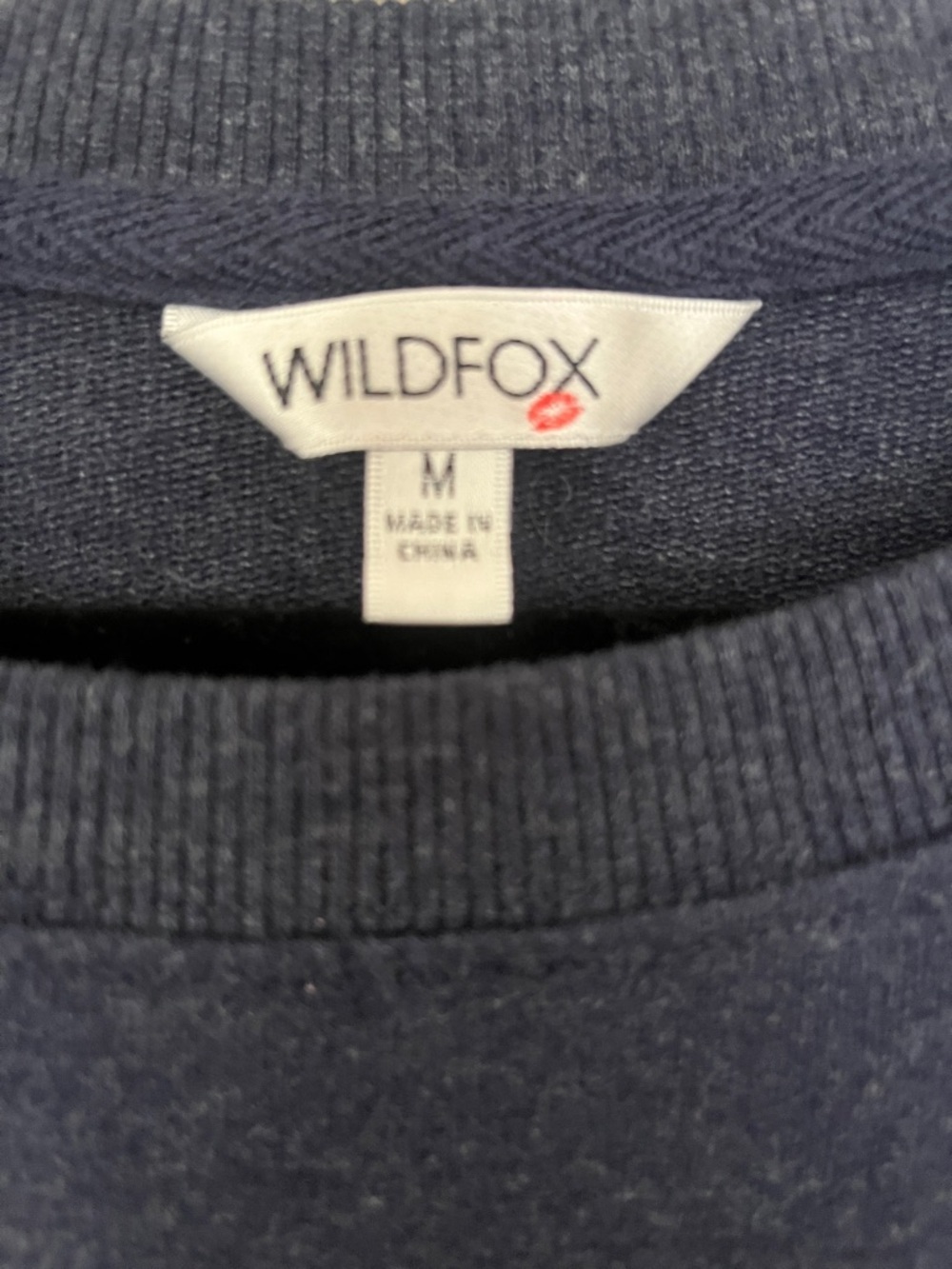Wildfox Good Vibes Oversized Sweatshirt Navy Blue Fuzzy Letters Size Medium - Picture 3 of 7